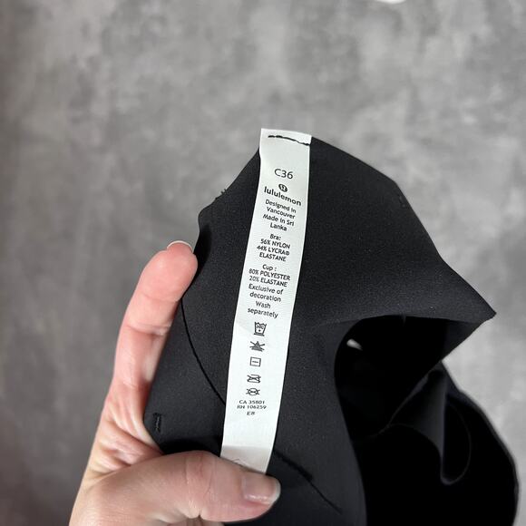 Lululemon Energy Zip Front Bra High Support C36 Black Sports Bra Performance - Picture 7 of 7